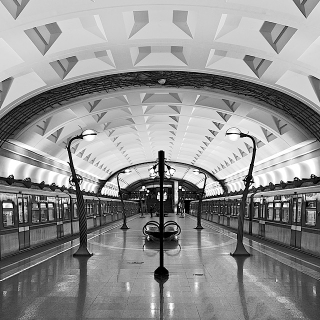 Illustration for article titled Russian Underground Stations Look Even More Stunning In Black and White